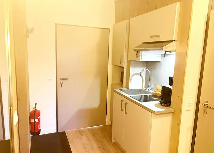 Couple At Hambachtal *