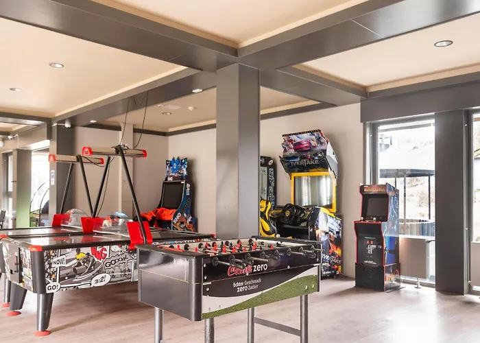 Couple At Hambachtal Apartment Oberhambach